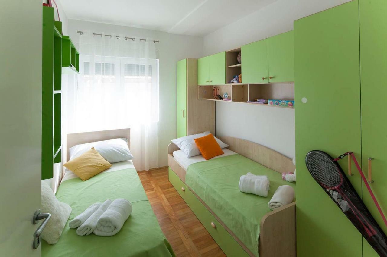 ז'אבוריץ' Superstar Apartment מראה חיצוני תמונה